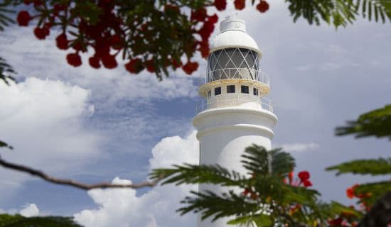 Blog | Go back in time In San Salvador | MYOUTISLANDS.COM