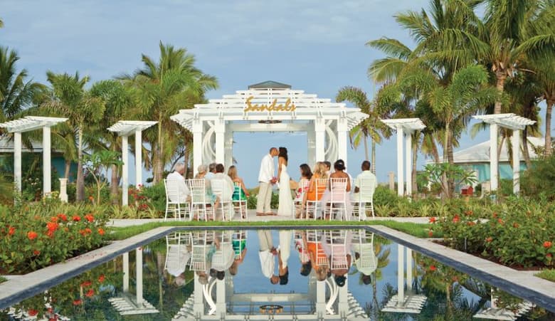 Sandals Emerald Bay | myoutislands.com