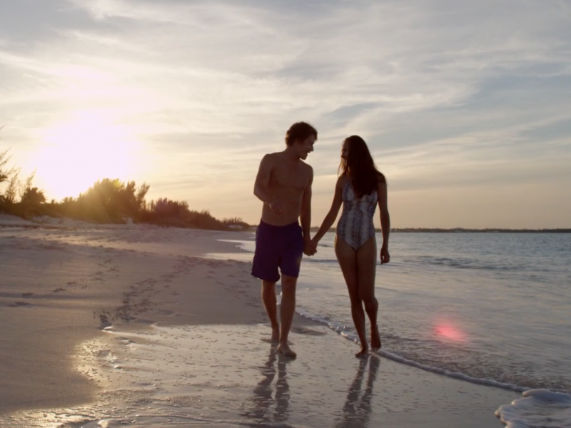 Brand Center | Beach Romance: Young Couple | caribbeantravel.com